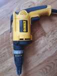 Wkrętarka do regipsów DeWalt