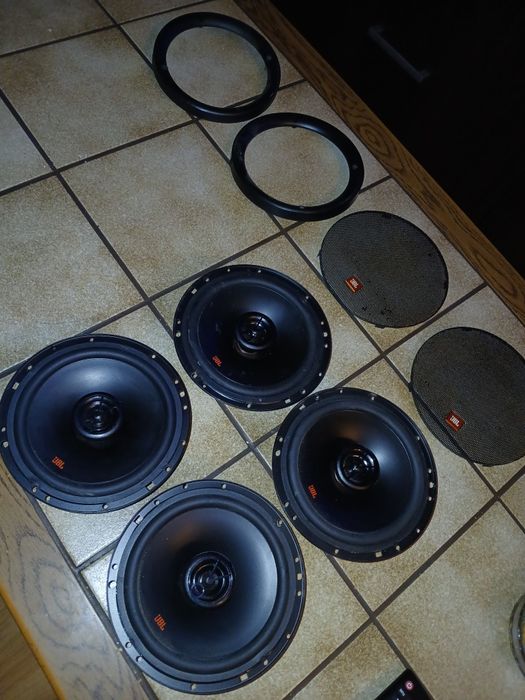 Sprzedam głośniki samochodowe jbl