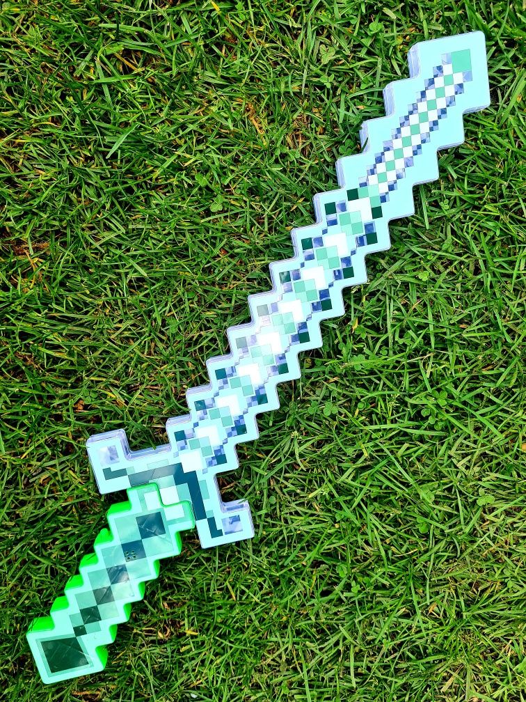 Ekstra zabawka miecz w stylu Minecraft nowy duży