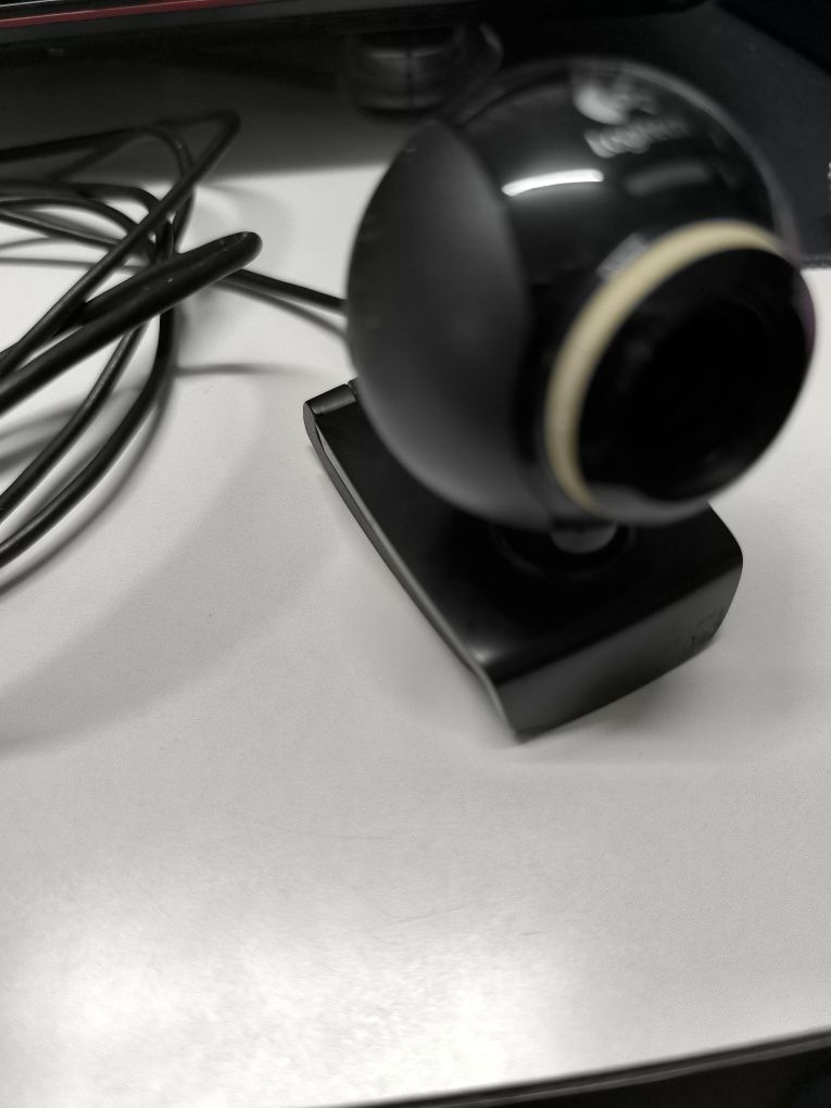 Logitech QuickCam E3500 webcam