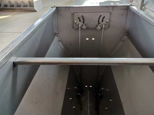 Karmnik Automat paszowy 5ts-2stronny tucznik stal nierdzewna