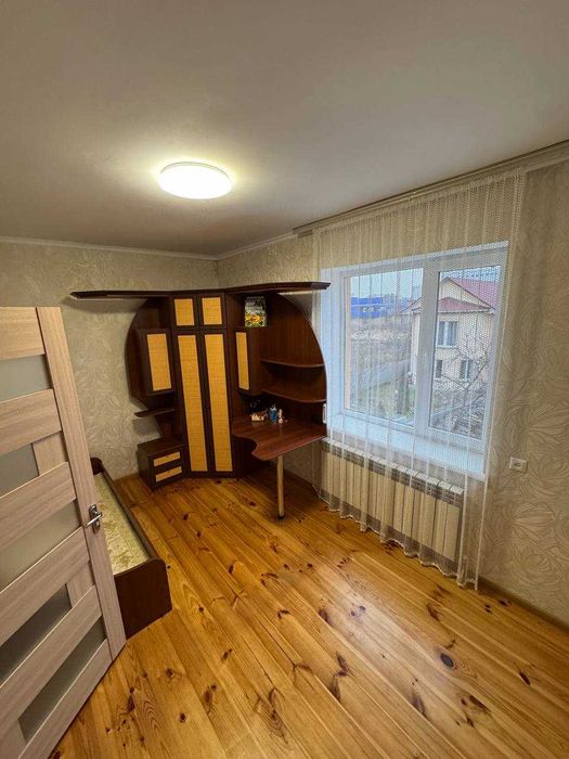 Без комісії! Будинок у центрі з технікою, меблями та гаражем 
ID:37371