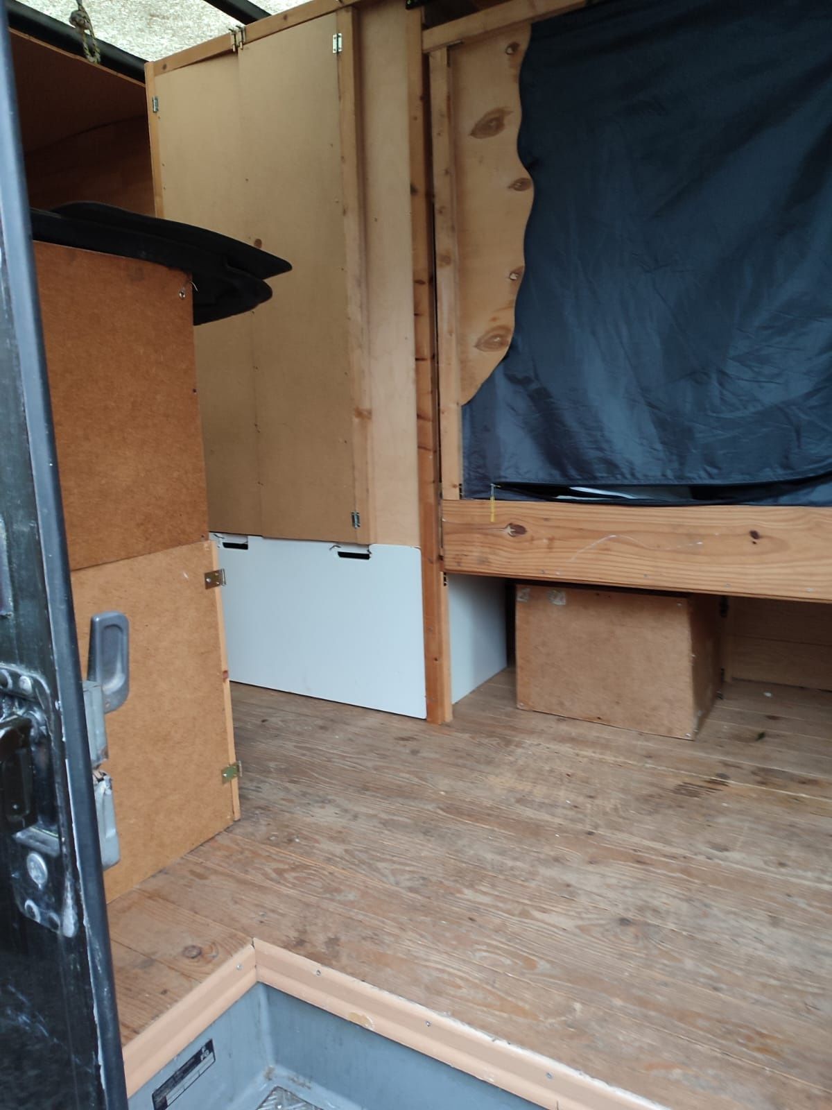 Mercedes Sprinter kontener 2013 świeżo sprowadzony cena brutto kamper