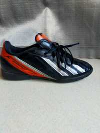 Halówki Adidas F5 orginalne 38,5