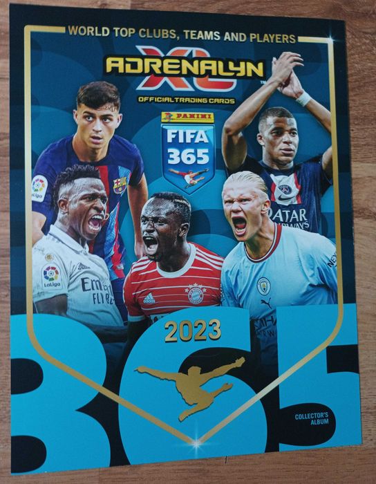 Karty Panini Fifa 365\2023