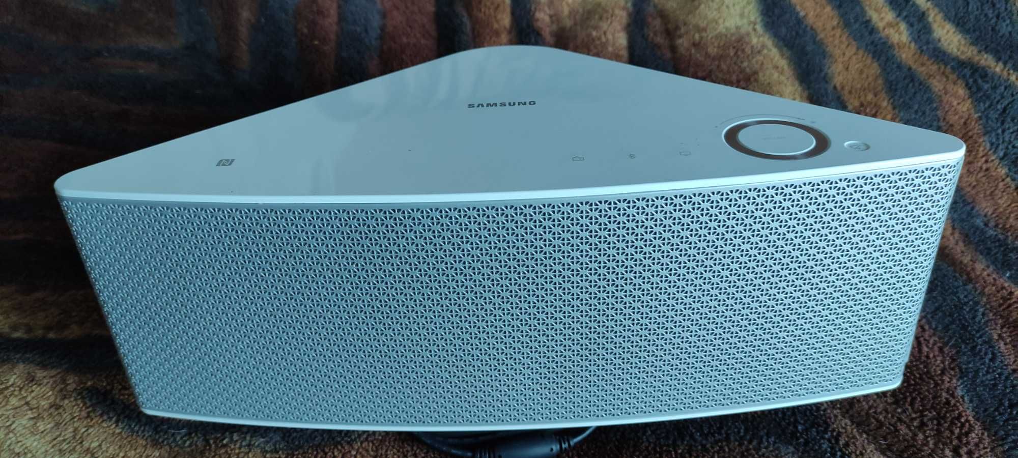 NFC Bluetooth беспровод. (от сети) колонка Samsung Shape M5 (WAM-551)