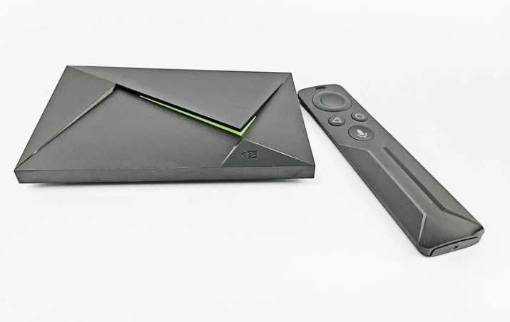 Медіаприставка NVIDIA Shield TV 4K HDR