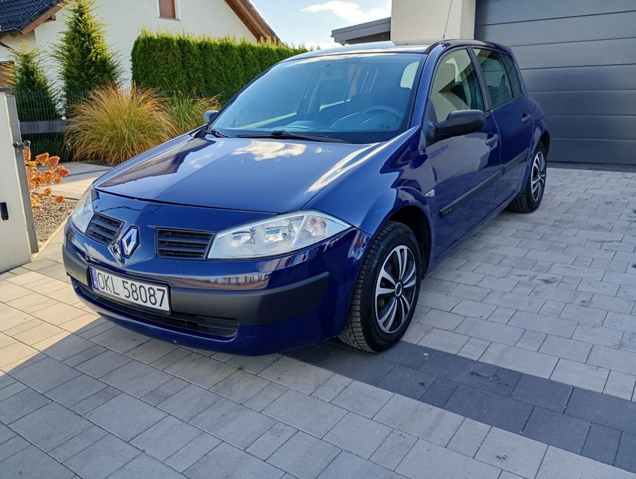 Renault Megane II 1.4 benzyna 2004r hatchback tanie zadbane opłaty akt