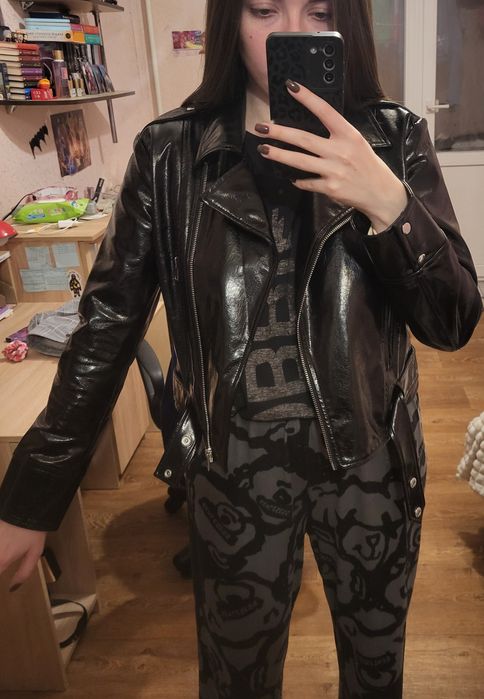 Куртка екошкіра.