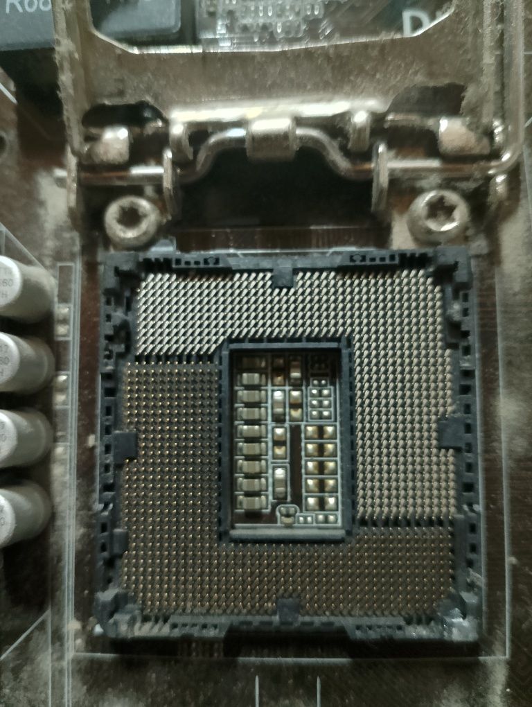 Продаю процесор i7 4770, ddr3 16 gb 1600mgh та материнську плату