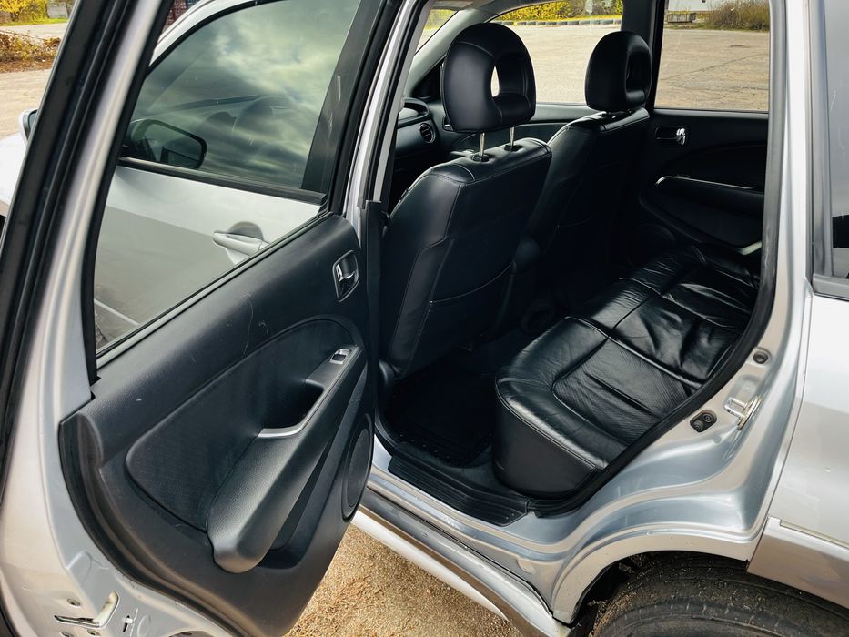 Mitsubishi Outlander 2006