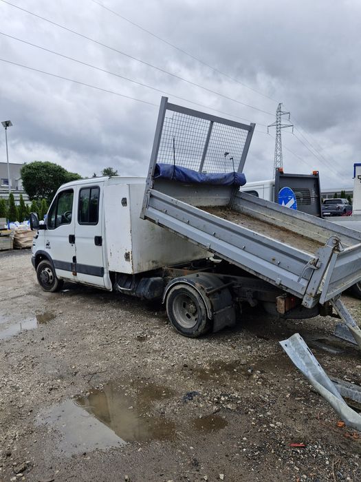 IVECO 35C12 samochód ciężarowy