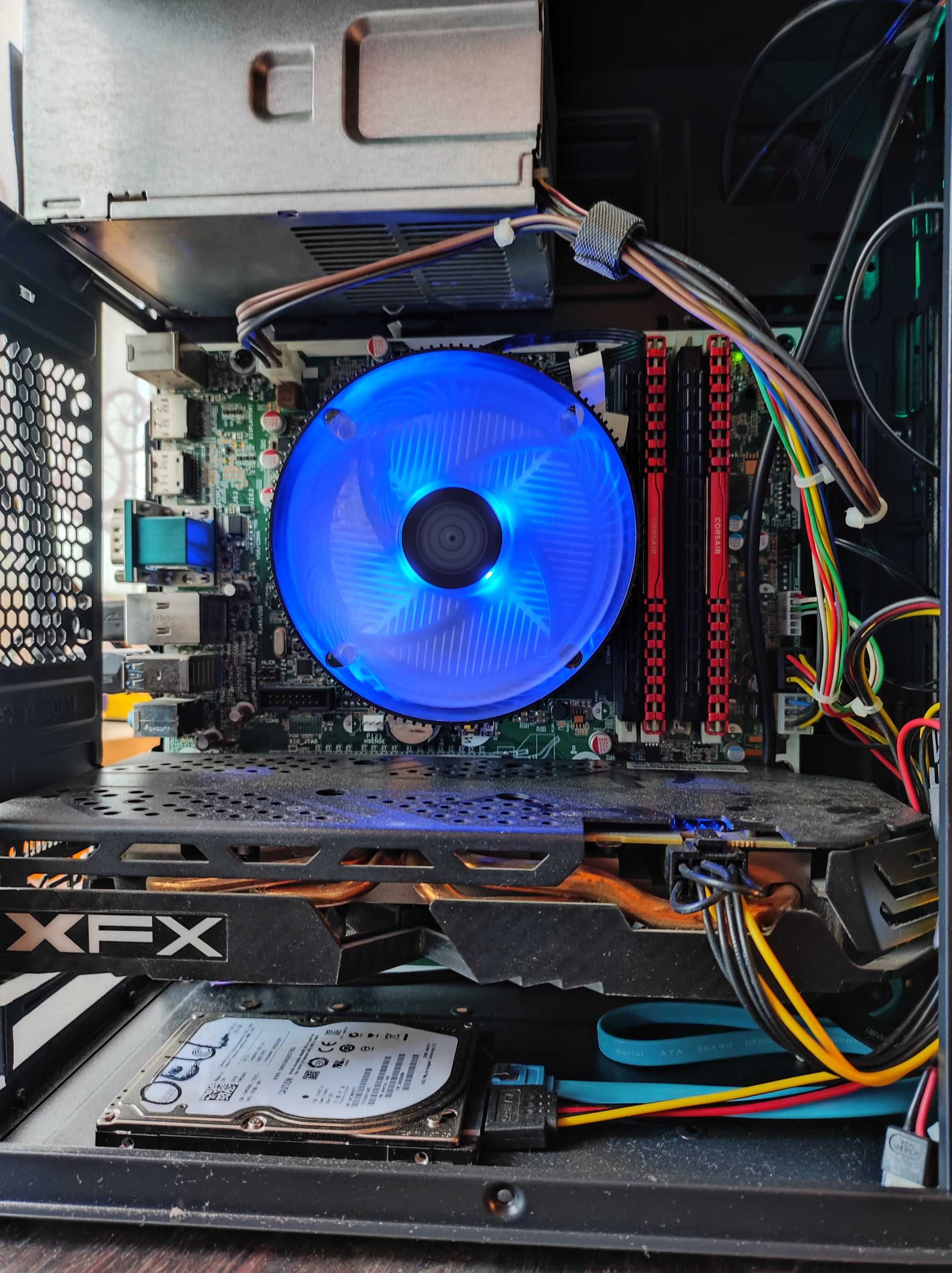 komputer stacjonarny i5 6500, 16 GB RAM, RX 580, SSD128