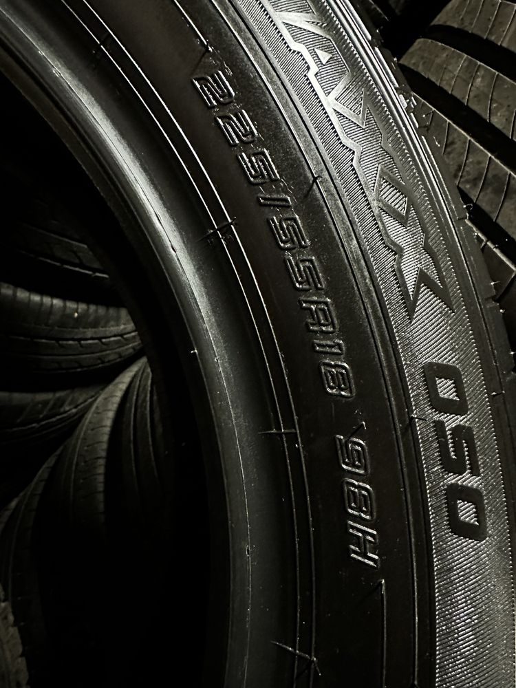 225/55/18 98H Dunlop SP Sport Maxx 050