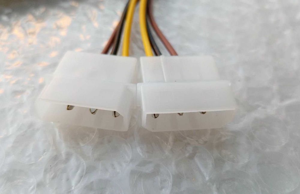 Переходник питания для видеокарты 6 pin / Molex 2 x IDE длина 15 см