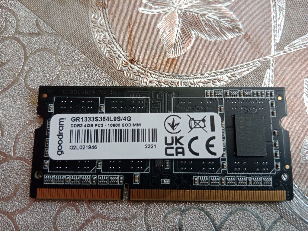 Sprzedam RAM DDR3 4Gb do laptopa nowa
