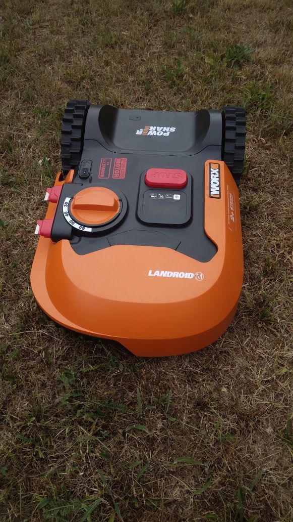 Robot koszący Worx Landroid M500 WR141E kosiarka samojezdna 500m² WORX
