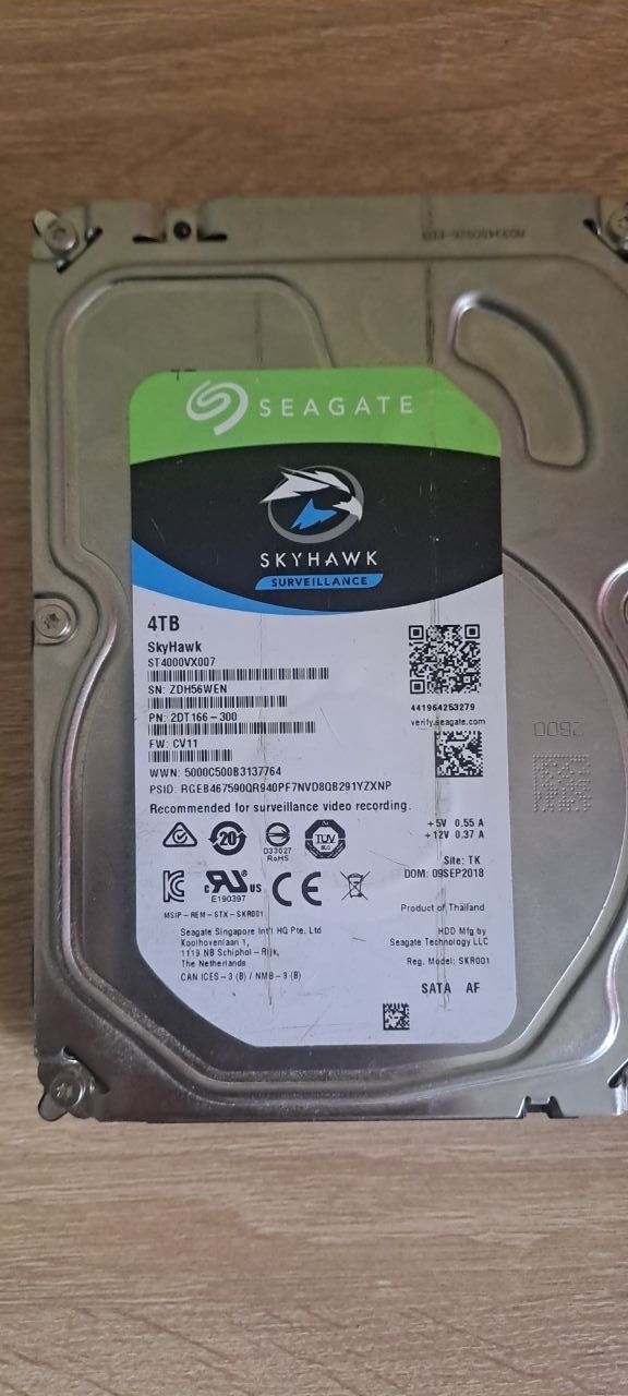 Жесткий диск seagate 4TB