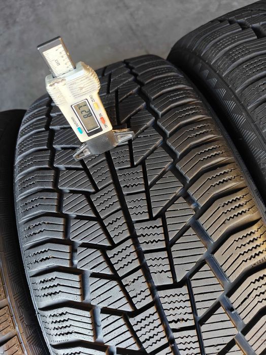 R18 225 40 шини зимові Gislaved EuroFrost 6 гарний стан вироб. Франція