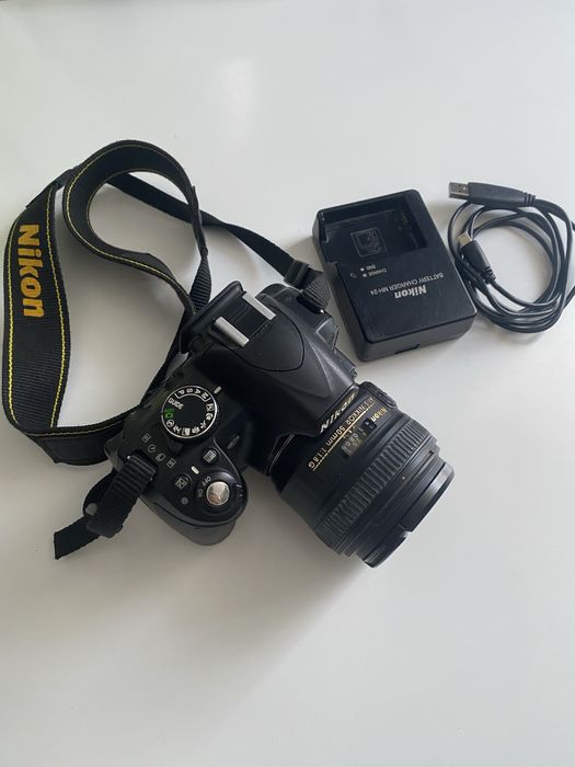 Фотоапарат Nikon D3100 + об’єктив Nikkor 50mm f/1.8G