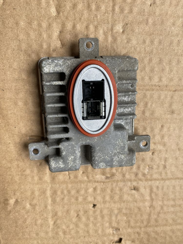 Przetwornica lampy xenon bmw f10 f11 f07 f20