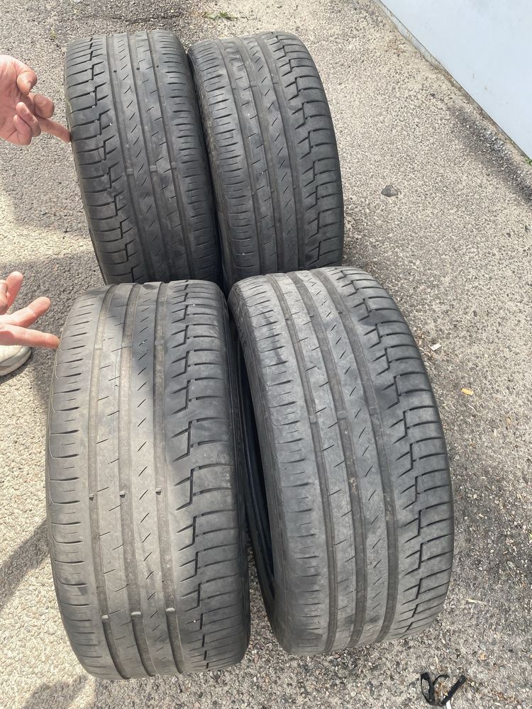 Продам шины Continental 235/45 r17