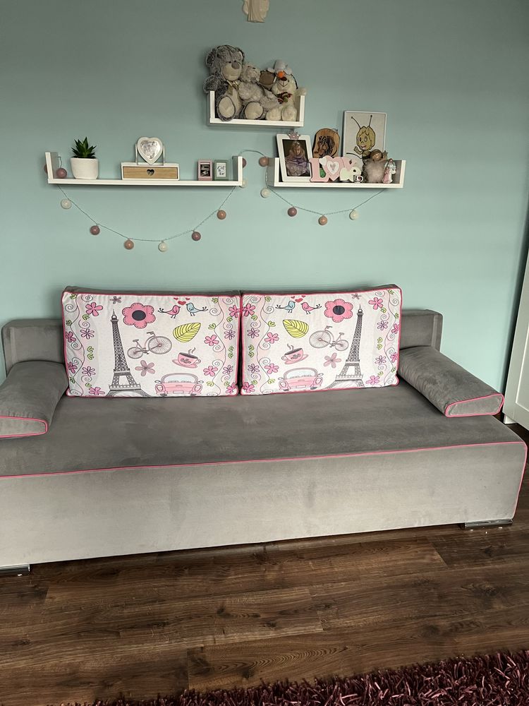 Sofa dla dziewczynki