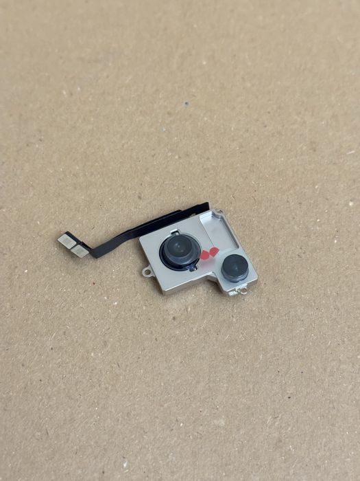 Основная камера iPhone 15 Оригинал Новая