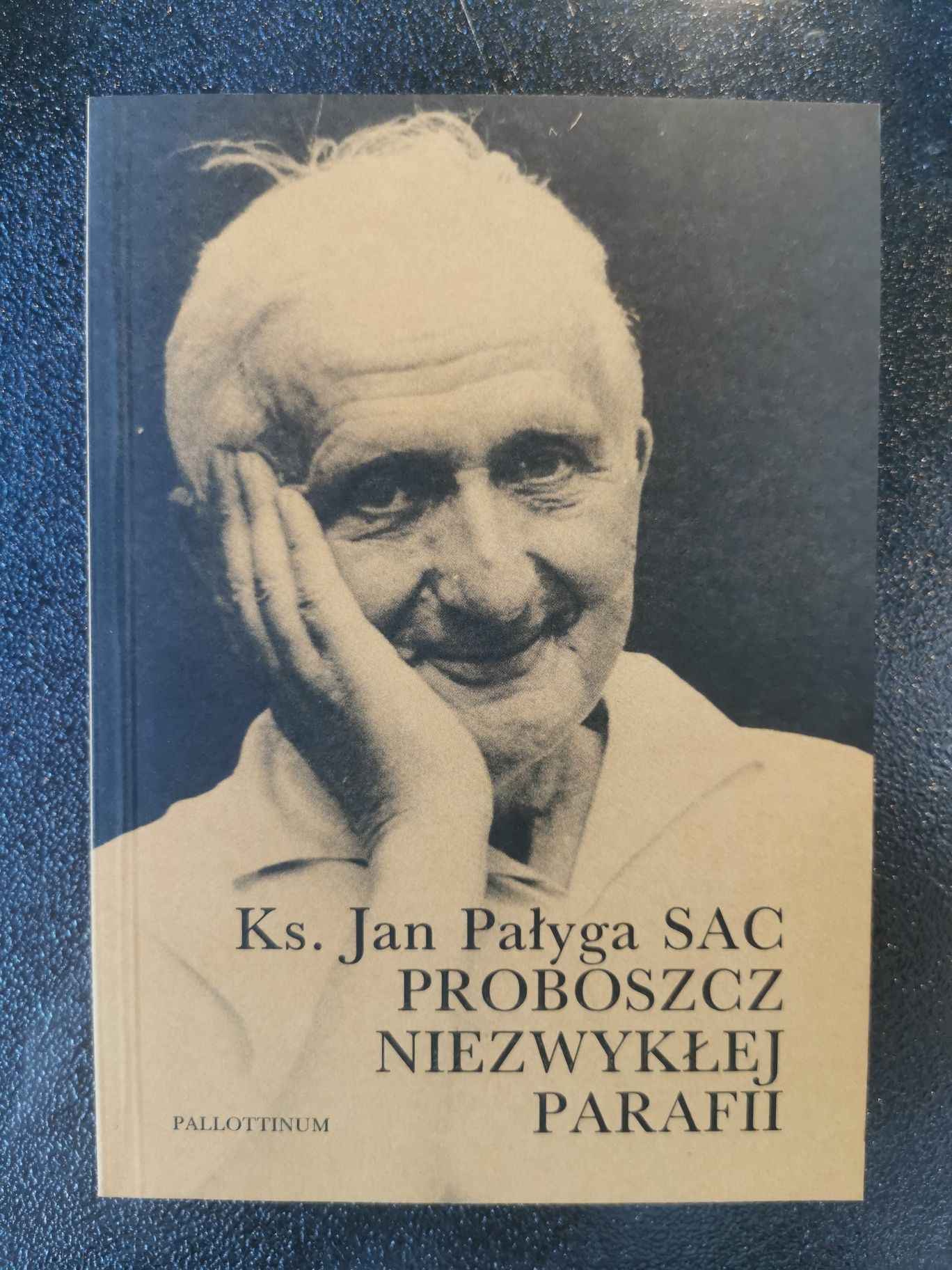 Proboszcz Niezwykłej Parafii
Ks. Jan Pałyga