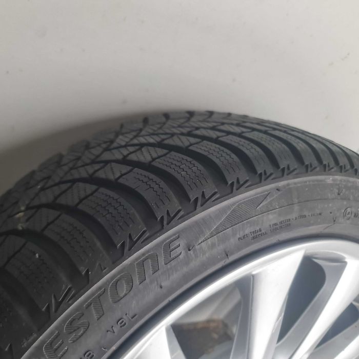 Alufelgi 17" z Oponami Zimowymi Alfa Romeo Giulietta Jak Nowe!!