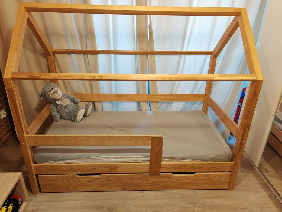 Łóżko dziecięce 160x80 domek + szuflada + materac
