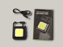 Mini latarka LED halogen brelok, magnes, otwieracz – wodoodporna IPX4