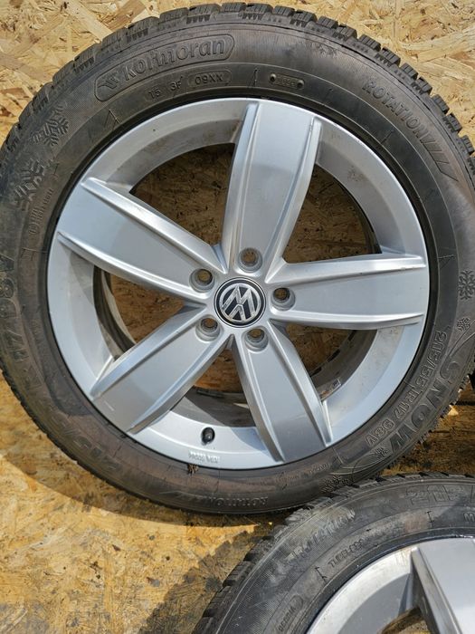 Felga koło passat b7 b8 tiguan r17 5x112 
Numer felg: 5NA071497.