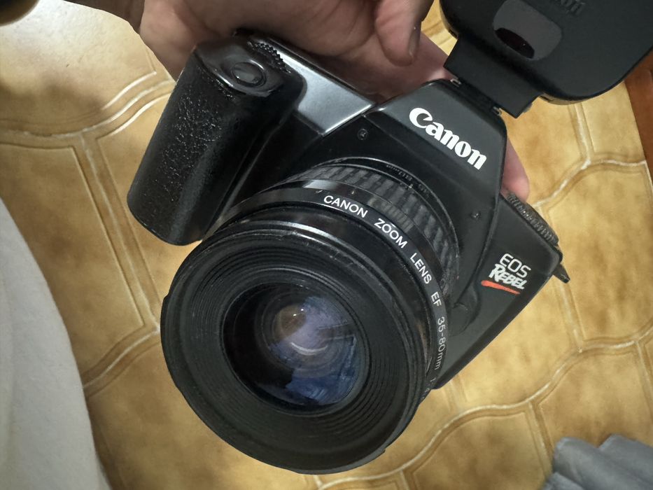 Máquina Fotográfica Canon EOS Rebel