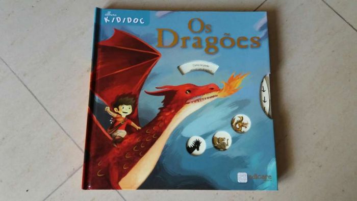 Grande livro animado "Os Dragões "
