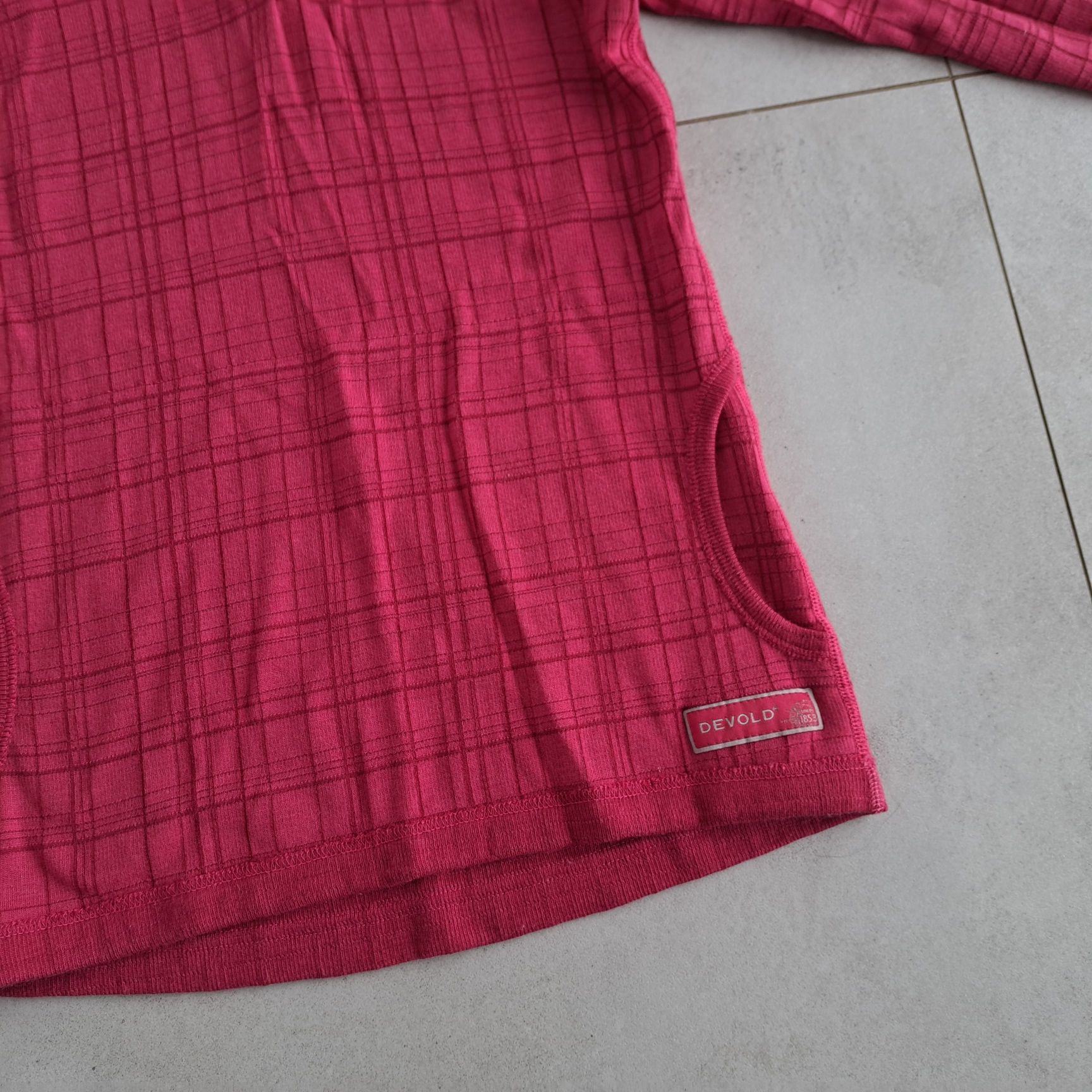 Bluzka bluza termiczna z kapturem Devold 100% merino wool