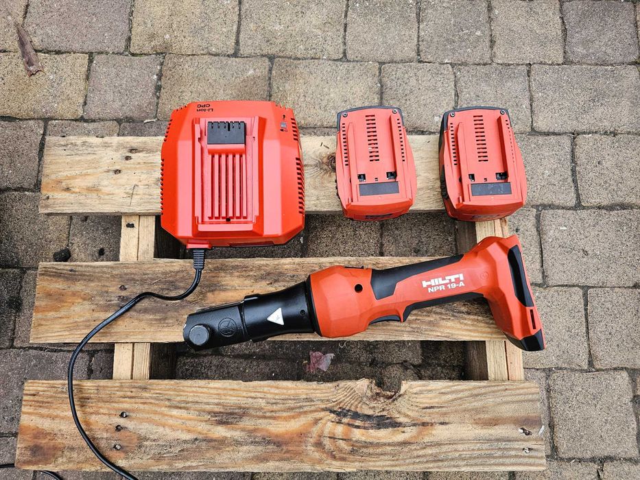 HILTI NPR 19-A zaciskarka jak nowa! 2x aku zestaw FAKTURA