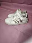Кросівки adidas 28 р.