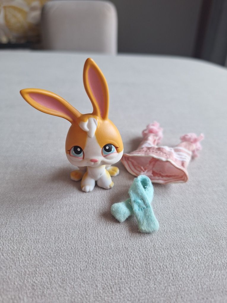 Littlest Pet Shop Bunny #75 e #95