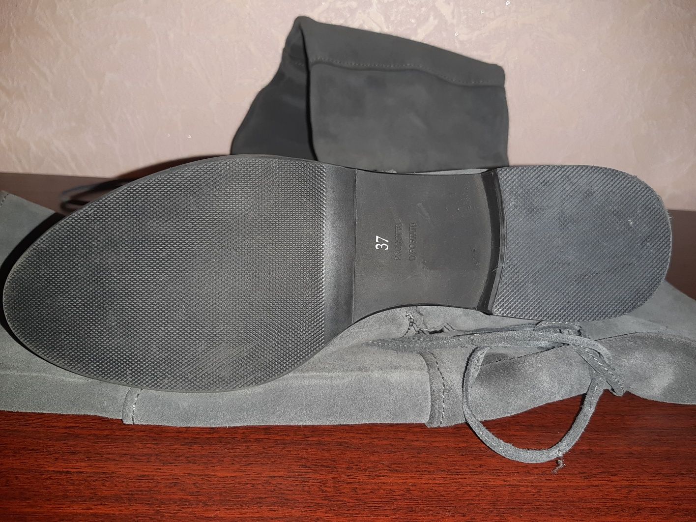 Кожа высокие женские сапоги р.37