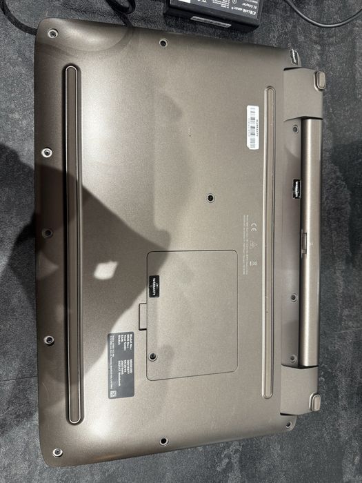 Laptop Medion Akoya