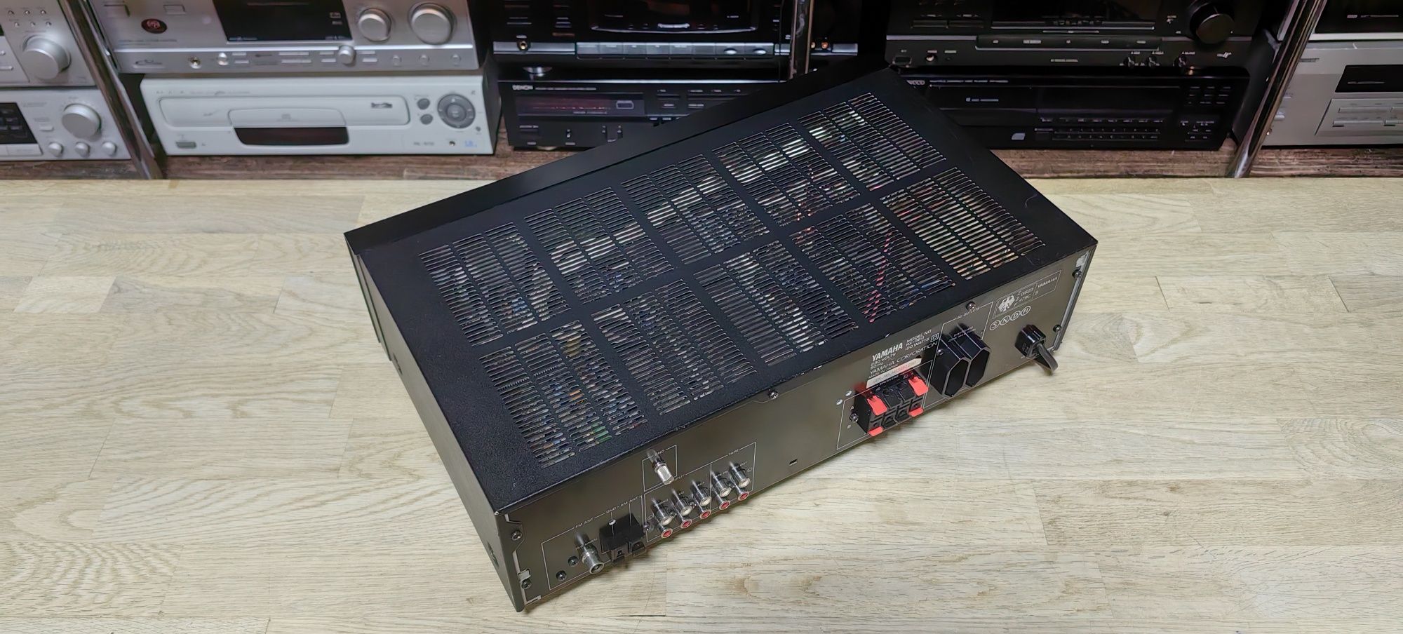 Ресивер Yamaha RX-360/8Ω