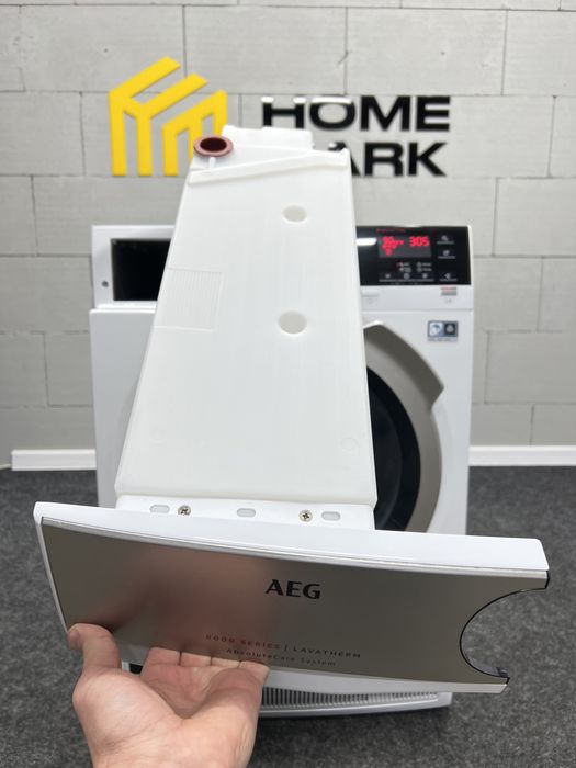 Сушильна машина AEG 8000 Series T8DEK946E