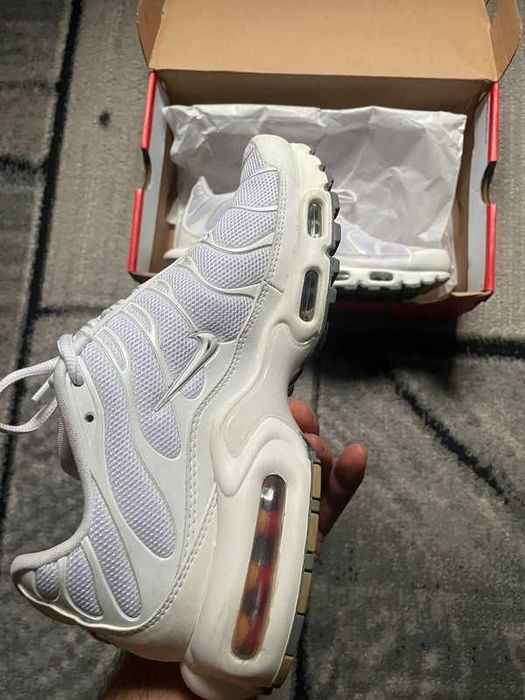 "Buty koszykówki "Nike_Air_Max_Plus_White R.38