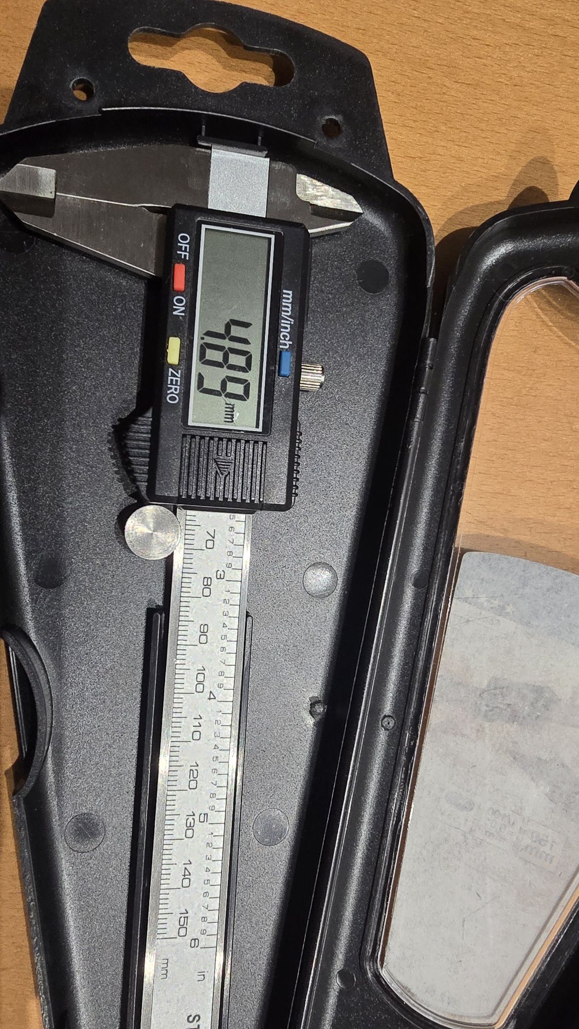 Suwmiarka elektroniczna Luxtools