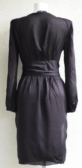 Sukienka HUGO BOSS czarna 36/S, TANIO, elegancka, zwiewna, do kolan