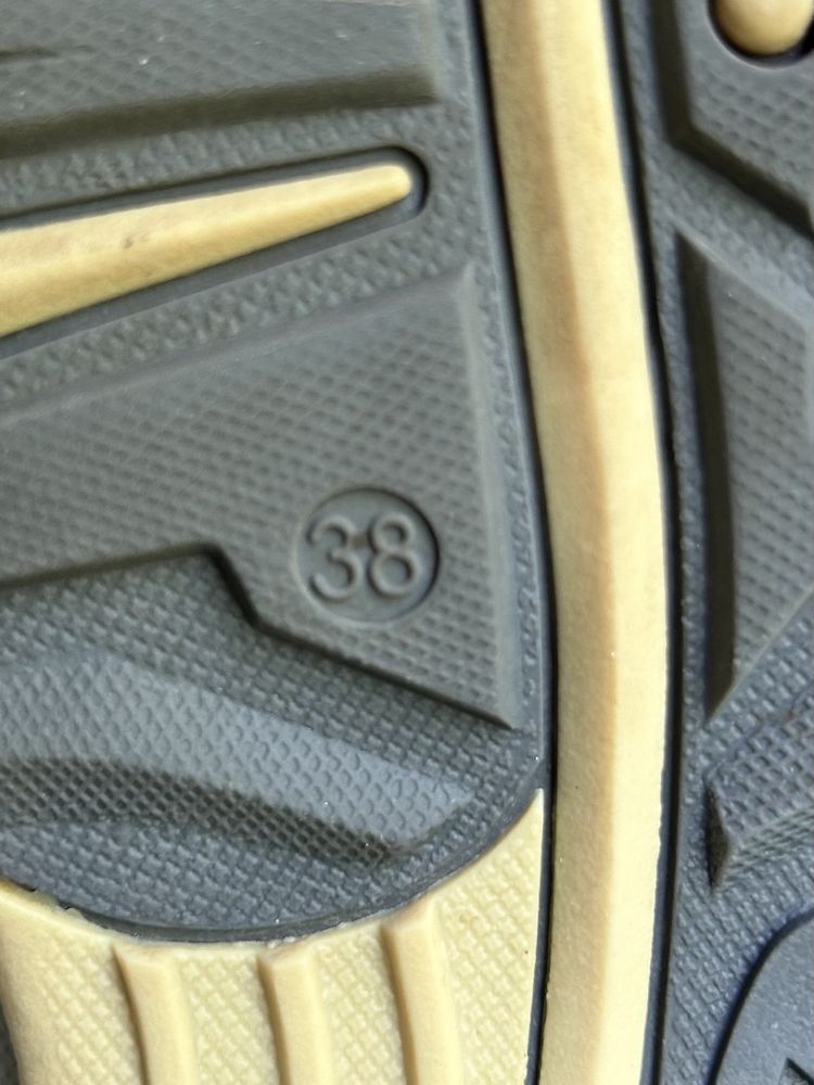 Adventuridge сандали 38 размер женские бежевый оригинал