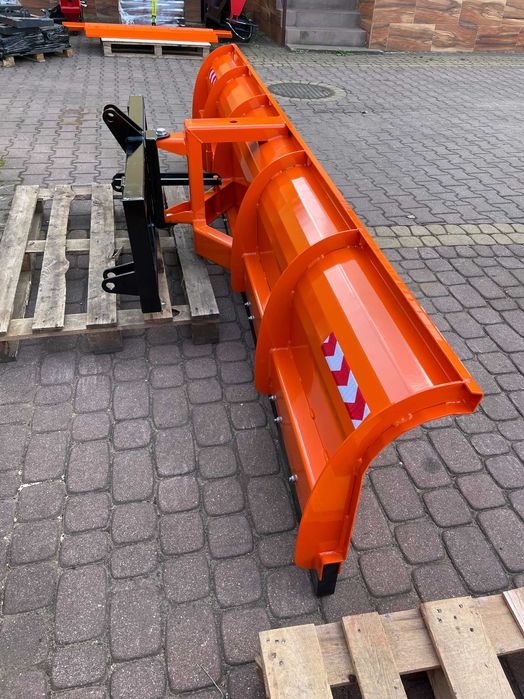 Pług do śniegu^^Spych^TUZ*TUR*OBROTOWY**Producent*Strzałkowy**OKAZJA*