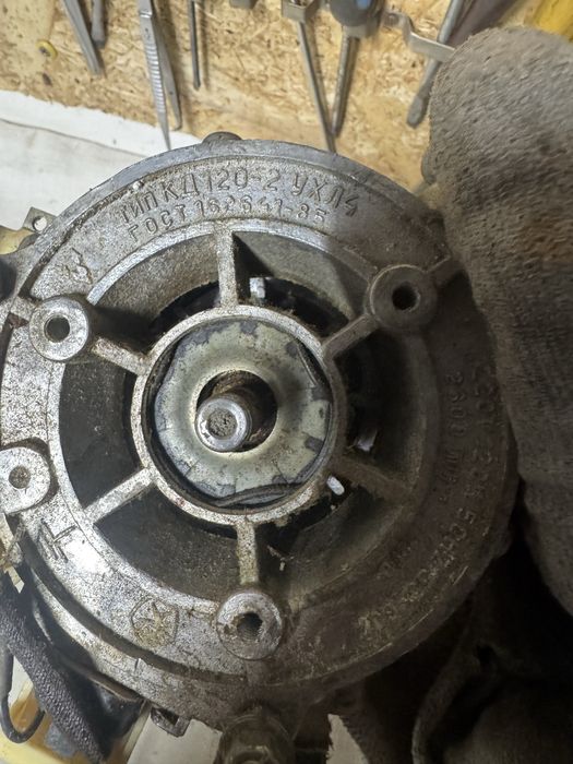 Электродвигатель со стиральной машины