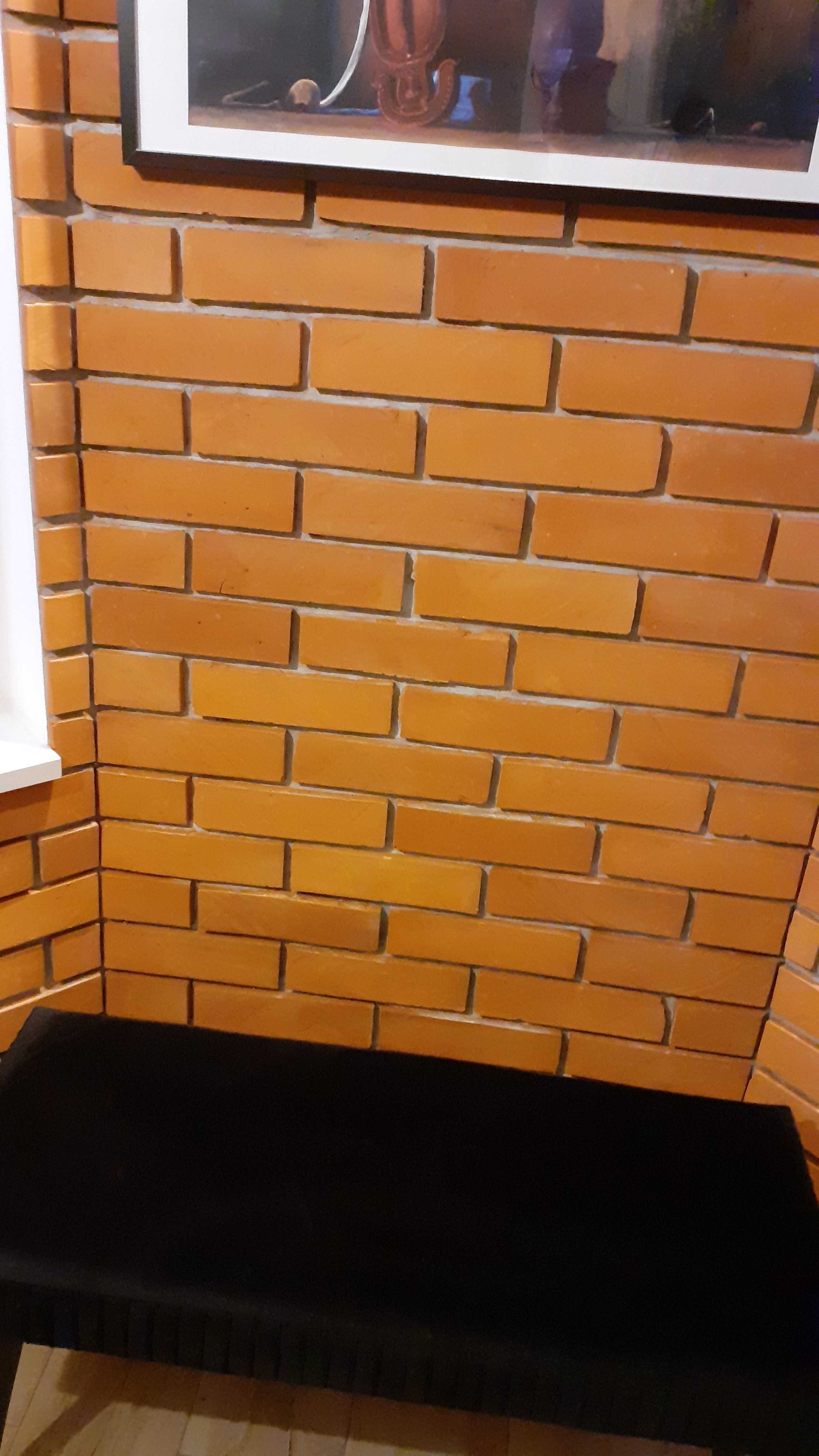 Płytki ceglane Lico Klasyczne czerwone-zewnętrzne krawędzie cegły